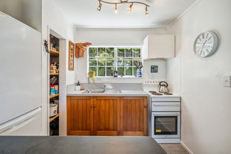 Photo of property in 19a Percy Dyett Drive, Karori, Wellington, 6012