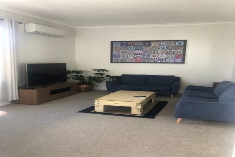 Photo of property in 46 Woodville Street, Edgeware, Christchurch, 8013