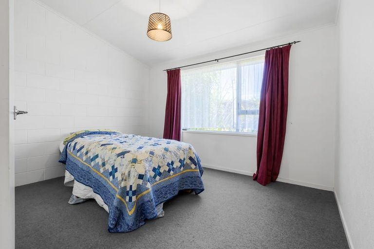 Photo of property in 11 Rainbow Drive, Rainbow Point, Taupo, 3330