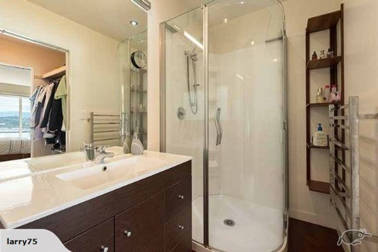 Photo of property in 79 View Road, Houghton Bay, Wellington, 6023