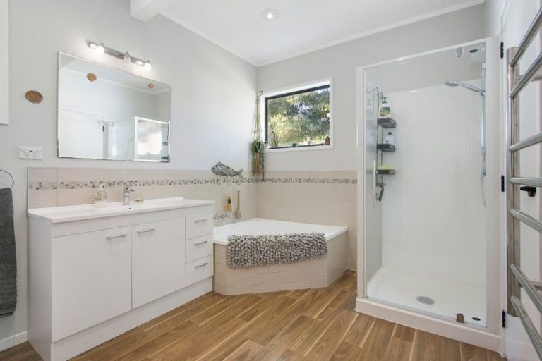 Photo of property in 39 Levley Lane, Katikati, 3129