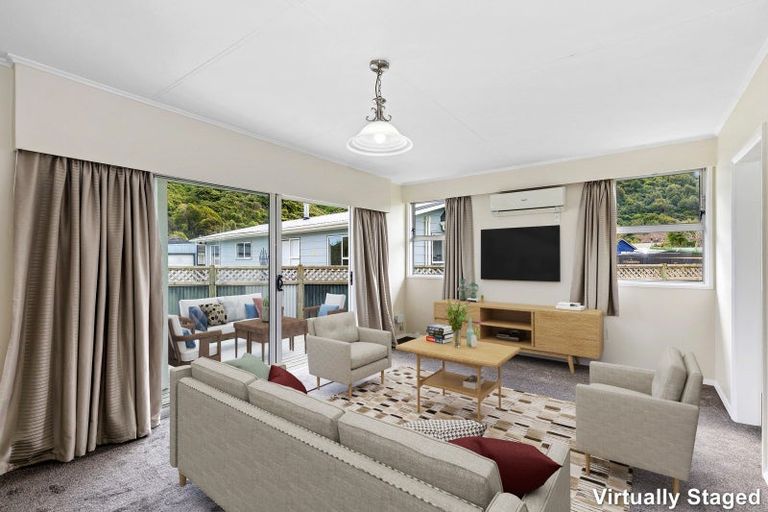 Photo of property in 63e Black Beech Street, Birchville, Upper Hutt, 5018
