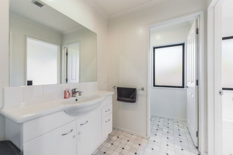 Photo of property in 20 Woodstock Place, Stoke, Nelson, 7011