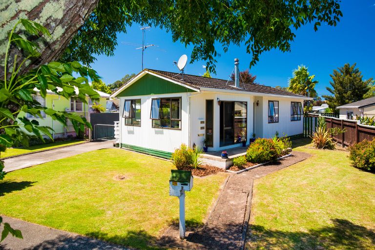 Photo of property in 7 Edward Street, Mangapapa, Gisborne, 4010