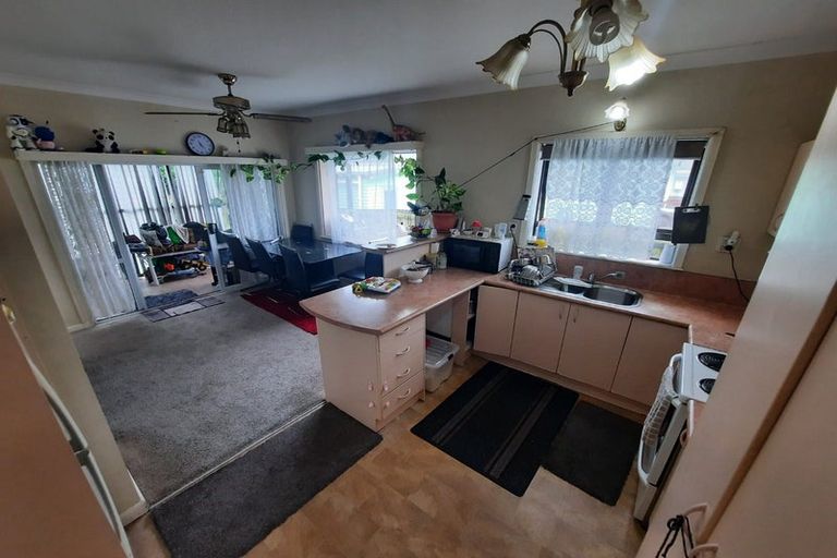 Photo of property in 16 Wintere Road, Papatoetoe, Auckland, 2025