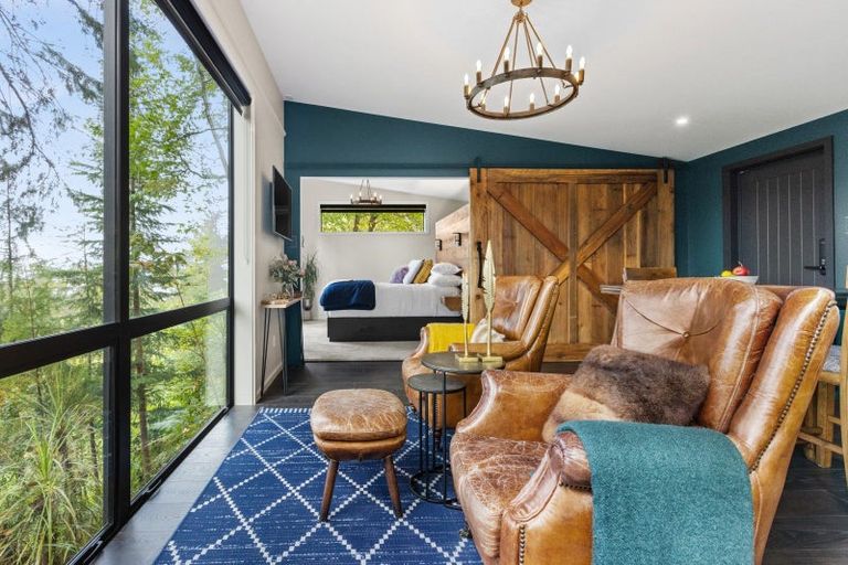 Photo of property in 8 Ormond Road, Hospital Hill, Napier, 4110