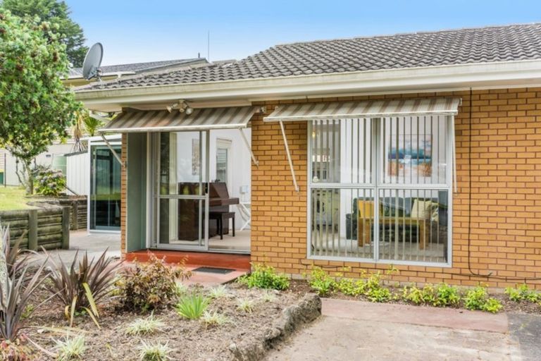 Photo of property in 1/59 Stredwick Drive, Torbay, Auckland, 0630