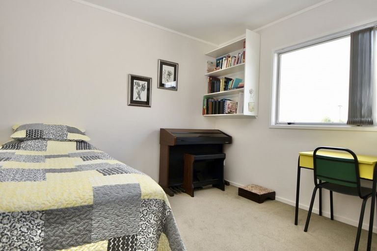 Photo of property in 5a Garrison Street, Carterton, 5713