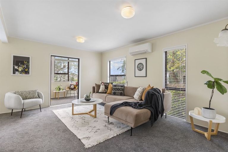 Photo of property in 6/60 Birkdale Road, Birkdale, Auckland, 0626