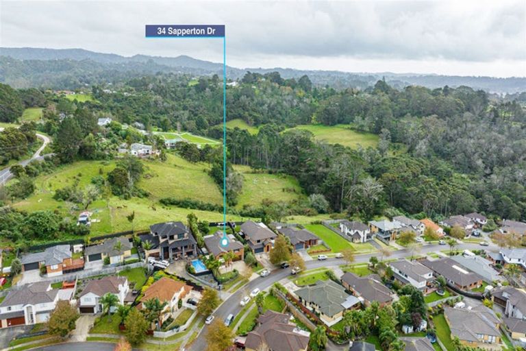 Photo of property in 34 Sapperton Drive, Henderson, Auckland, 0612