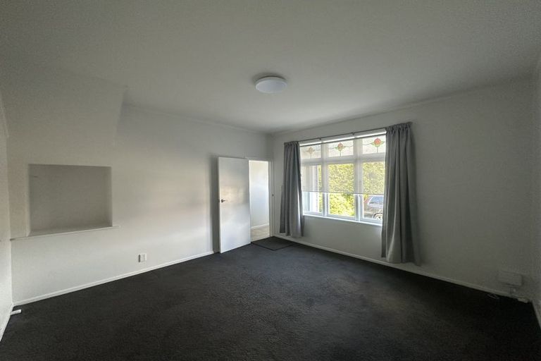 Photo of property in 1/24 Austin Street, Mount Victoria, Wellington, 6011