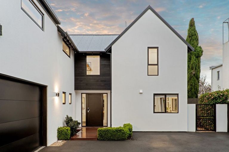 Photo of property in 30 Kilmarnock Street, Riccarton, Christchurch, 8011
