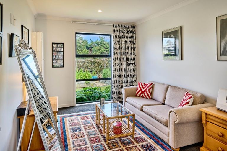 Photo of property in 41 Hudson Place, Paraparaumu, 5032