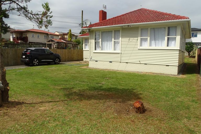 Photo of property in 36 Pah Road, Papatoetoe, Auckland, 2025