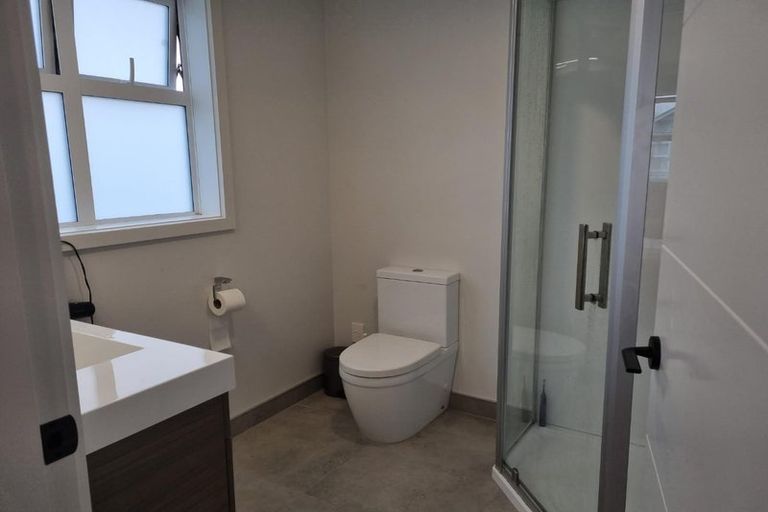 Photo of property in 11 Kamana Way, Kenepuru, Porirua, 5022