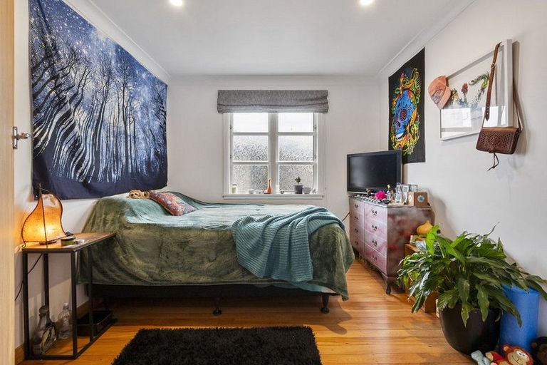 Photo of property in 59 Birmingham Street, Takaro, Palmerston North, 4412