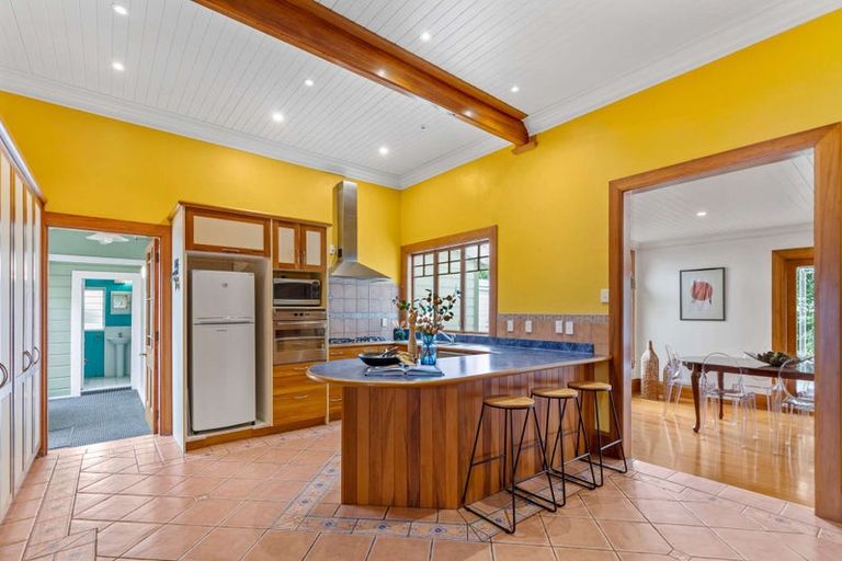 Photo of property in 92 Wood Street, Takaro, Palmerston North, 4410