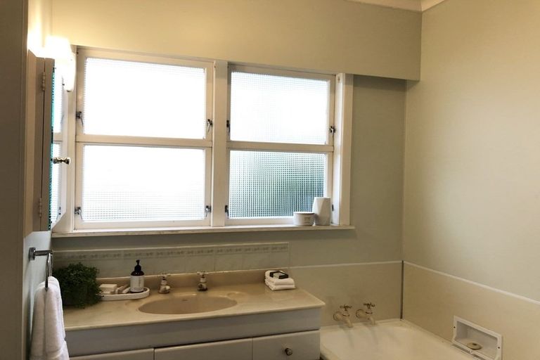 Photo of property in 33 Brassey Road, Saint Johns Hill, Whanganui, 4500