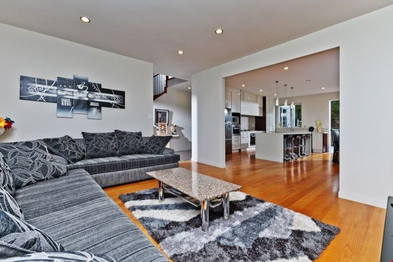 Photo of property in 11 Remuremu Street, Long Bay, Auckland, 0630