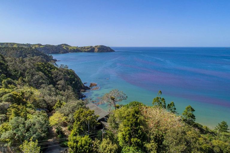 Photo of property in 73 Webb Road, Helena Bay, Hikurangi, 0184