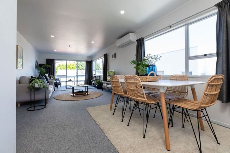 Photo of property in 8b Whiteley Street, Moturoa, New Plymouth, 4310