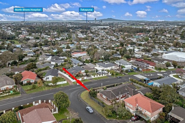 Photo of property in 80 Eban Avenue, Hillcrest, Auckland, 0627