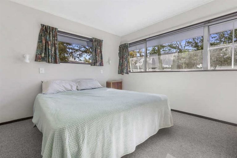 Photo of property in 23a Juniper Place, Burnside, Christchurch, 8053