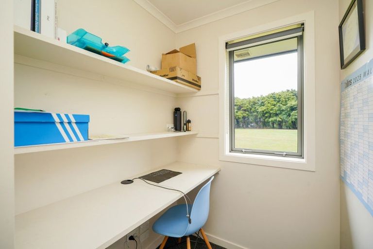 Photo of property in 94 Ariki Avenue, Otatara, Invercargill, 9879