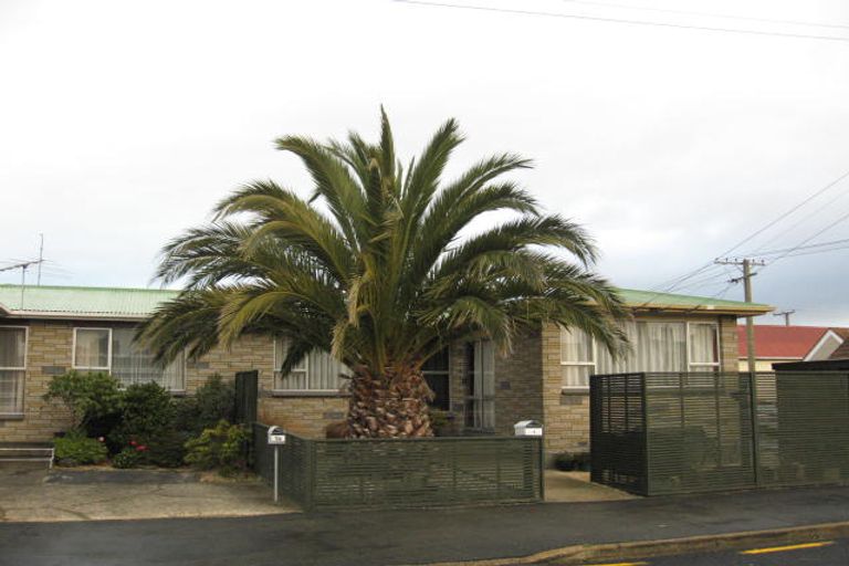 Photo of property in 1 Cashel Street, South Dunedin, Dunedin, 9012