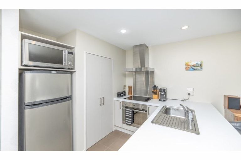 Photo of property in 1/82 Southampton Street, Sydenham, Christchurch, 8023