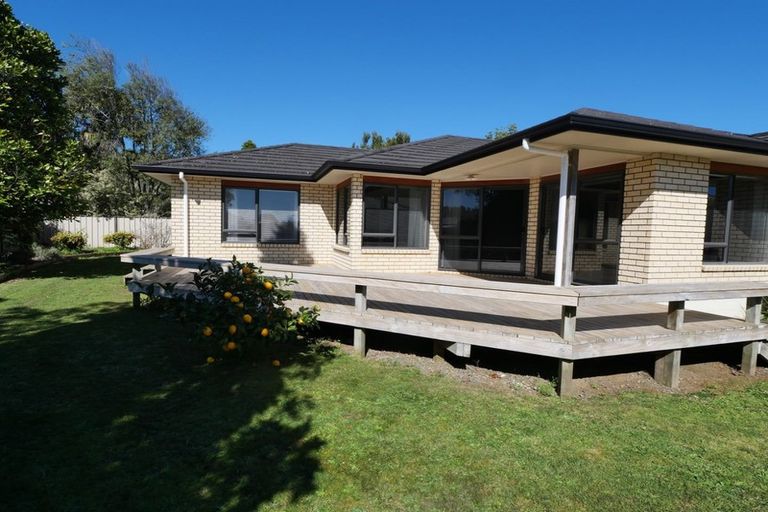 Photo of property in 25a George Crescent, Buckland, Pukekohe, 2677