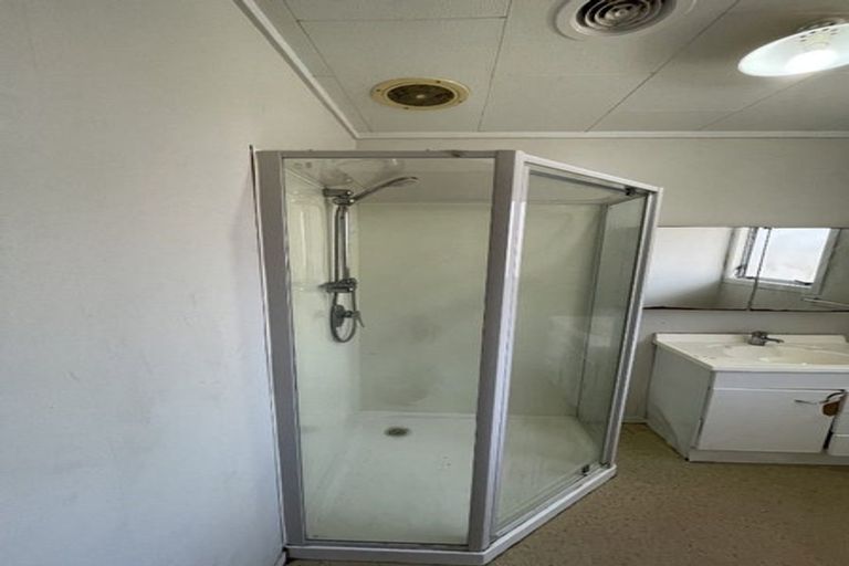 Photo of property in 86 Alabaster Drive, Papatoetoe, Auckland, 2025