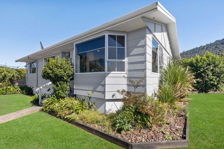 Photo of property in 17 Susan Street, Pukehangi, Rotorua, 3015