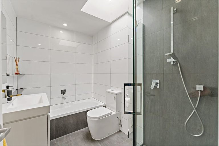 Photo of property in 46a Beresford Street Central, Freemans Bay, Auckland, 1011