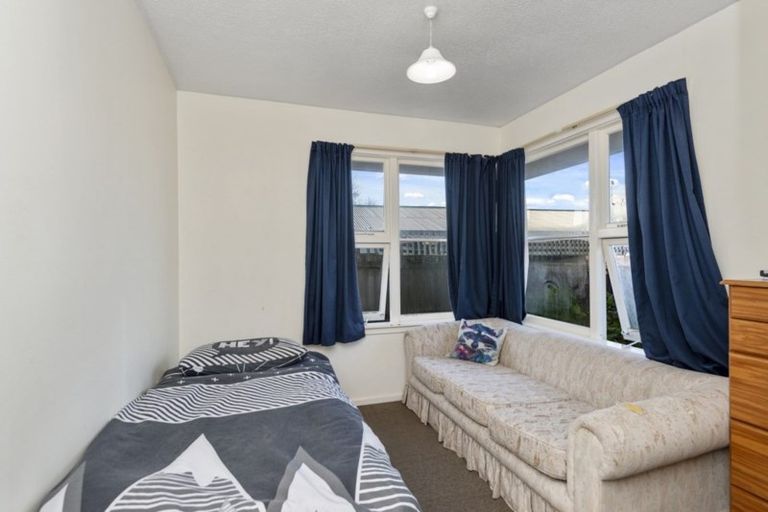 Photo of property in 11 Gainford Street, Avonhead, Christchurch, 8042