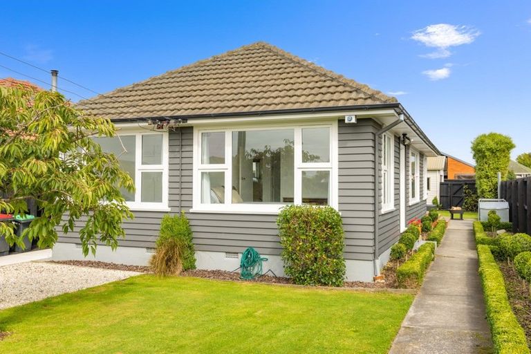 Photo of property in 1/14 Jocelyn Street, Casebrook, Christchurch, 8051