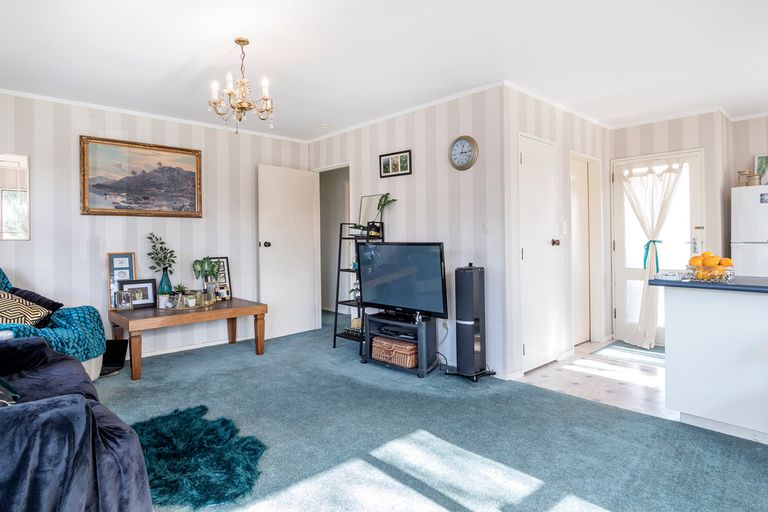 Photo of property in 406a Ngatai Road, Bellevue, Tauranga, 3110