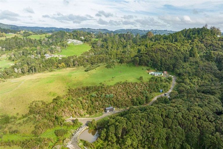 Photo of property in 22-30 Kay Road, Swanson, Auckland, 0614