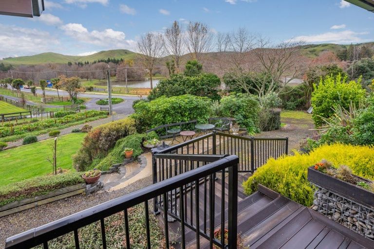 Photo of property in 639 Puketapu Road, Puketapu, Napier, 4183