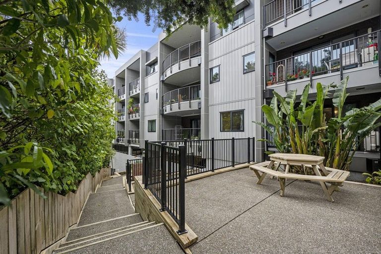 Photo of property in 36/241 Hinemoa Street, Birkenhead, Auckland, 0626
