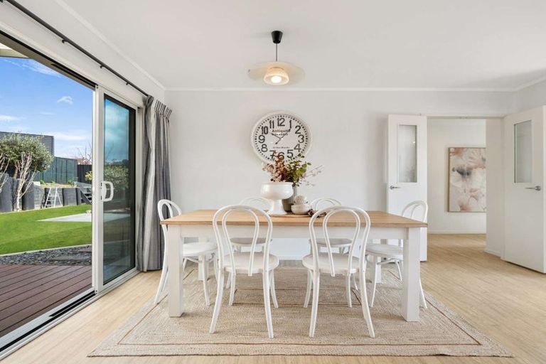 Photo of property in 24 Harbelle Close, Bethlehem, Tauranga, 3110