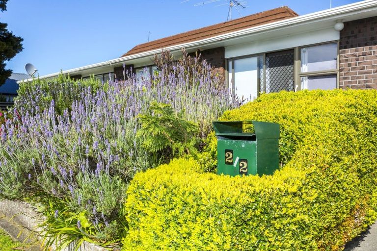 Photo of property in 2/2 Benzie Avenue, Elderslea, Upper Hutt, 5018