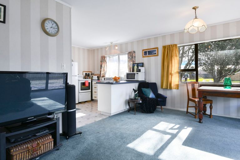 Photo of property in 406a Ngatai Road, Bellevue, Tauranga, 3110