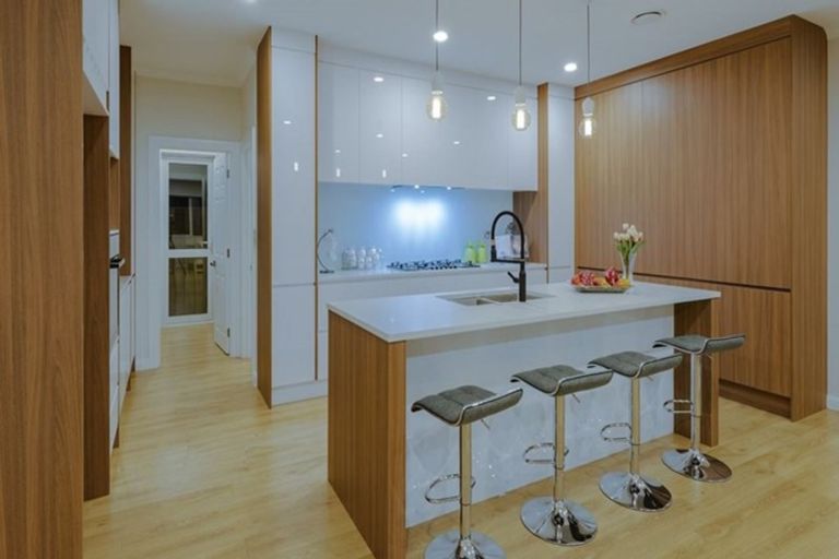 Photo of property in 4 Wallen Road, Flat Bush, Auckland, 2019