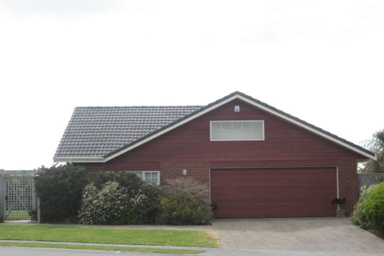 Photo of property in 10 Holdsworth Drive, Otamatea, Whanganui, 4500