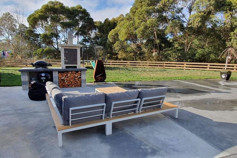 Photo of property in 86 Seafield Road, Eskdale, Napier, 4182