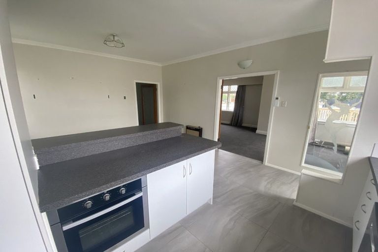 Photo of property in 4 Mahoe Street, Eastbourne, Lower Hutt, 5013