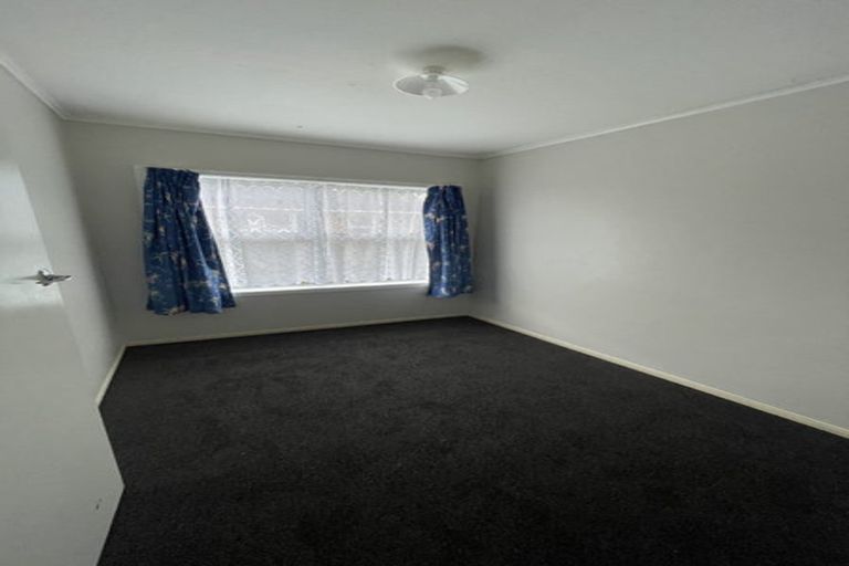 Photo of property in 2/31 Alexander Avenue, Papatoetoe, Auckland, 2025