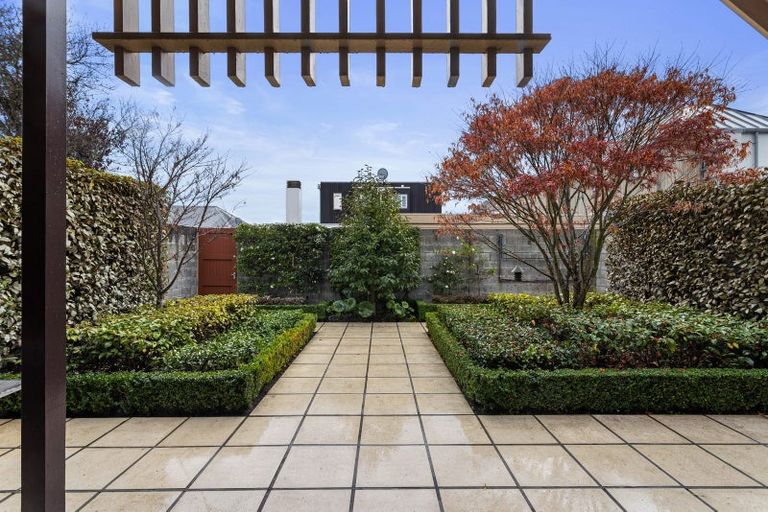 Photo of property in 59 Cox Street, Merivale, Christchurch, 8014