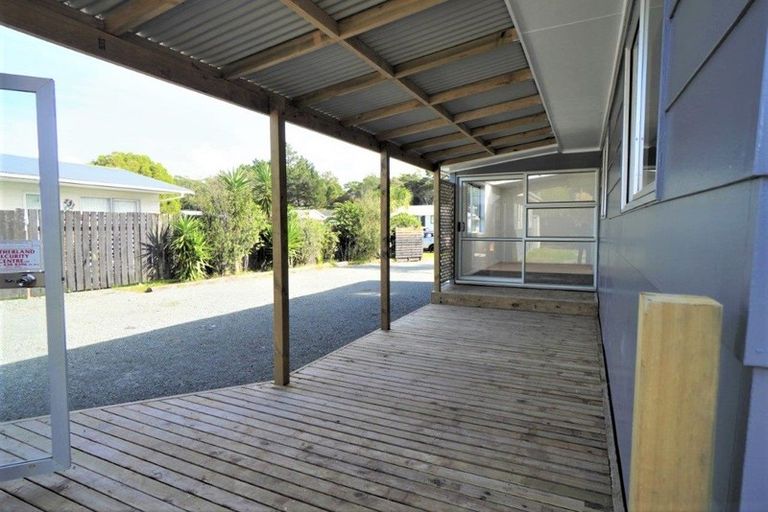 Photo of property in 37 Peter Snell Road, Ruakaka, 0116